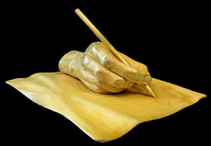 "My hand". Wood sculpture by Joao Martins.